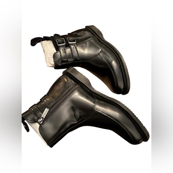 Dr. Martens Flora II Buckle Boots - Picture 5 of 10